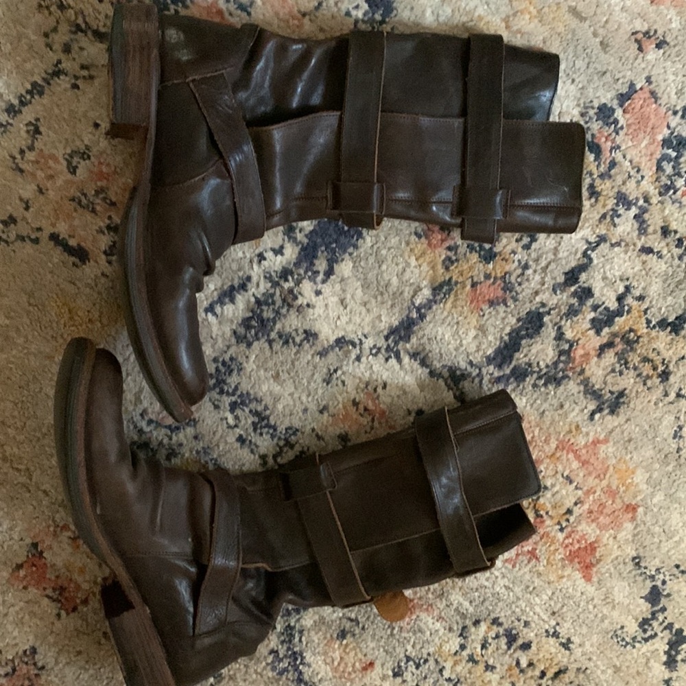 Florentini- Baker leather boots like new barely used.  Comfortable and gorgeous - Picture 2 of 2